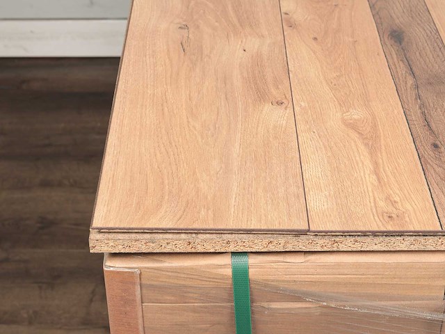 86 m2 laminaat plank - 1383 x 193 x 8 mm - afbeelding 2 van  4