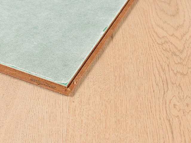 86 m2 pvc click plank op hdf - 1222 x 182 x 9 mm - afbeelding 4 van  4