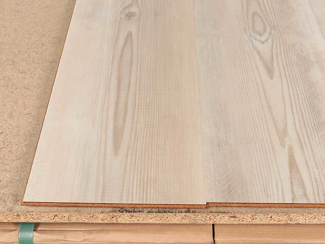 86 m2 pvc click plank op hdf - 1222 x 182 x 9 mm - afbeelding 2 van  4