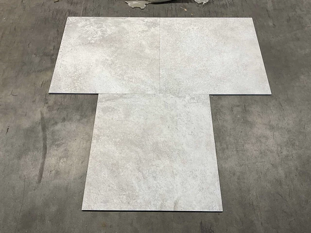 86,4m² iris ceramica - wand- en vloertegel - 60x60 cm - silver - afbeelding 3 van  8