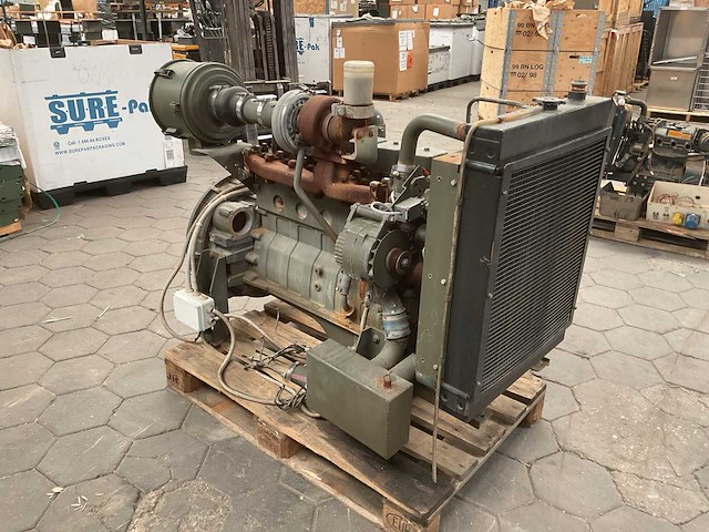 88 cummins dieselmotor - afbeelding 2 van  7
