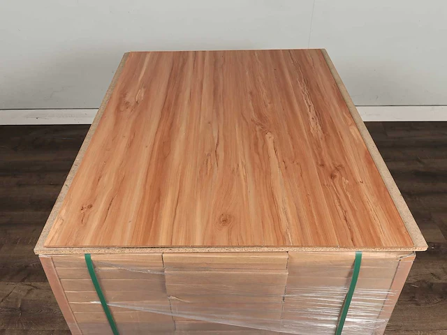 88 m2 pvc click plank op hdf - 1222 x 182 x 9 mm - afbeelding 3 van  4