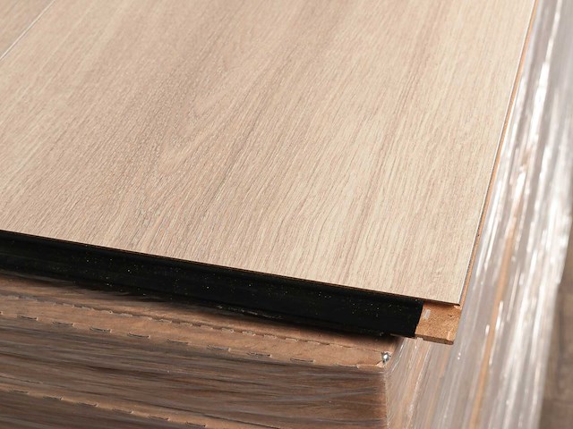 89 m2 laminaat xl plank berry alloc - 2410 x 303 x 12,3 mm - afbeelding 2 van  4