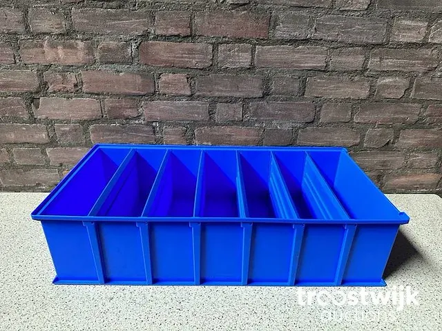 89 ssi schäfer stapelbare magazijnbakken vv tussenschotten - afbeelding 1 van  8