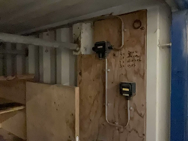 8ft opslagcontainer - afbeelding 7 van  9