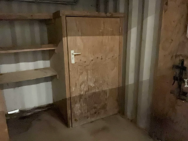 8ft opslagcontainer - afbeelding 8 van  9