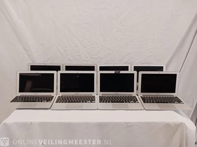 8x computer apple, macbook air 11-inch, silver - afbeelding 1 van  8