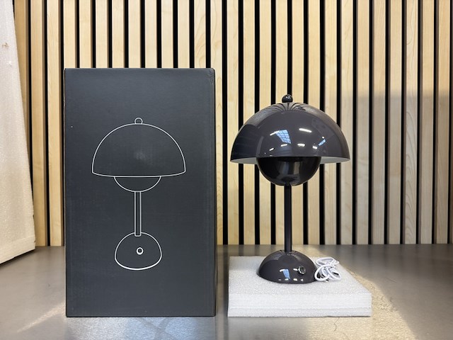 8x design tafellamp verschillende kleuren wit licht, dimbaar en oplaadbaar usb-c, dark grey - afbeelding 2 van  5