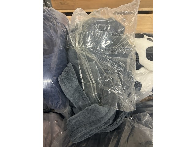 8x diverse badjassen - afbeelding 1 van  3