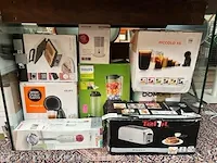 8x diverse huishoudelijke apparaten keuken w.o. bosch, nescafé, philips, tefal - afbeelding 1 van  8