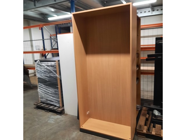 8x diverse kasten - afbeelding 1 van  6