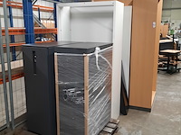 8x diverse kasten - afbeelding 3 van  6