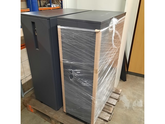 8x diverse kasten - afbeelding 5 van  6