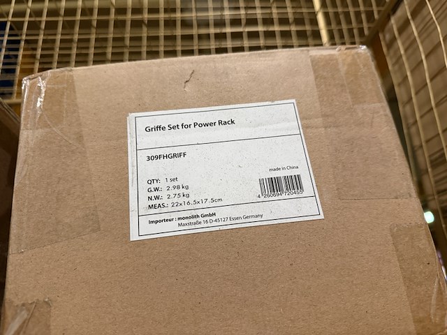 8x diverse (online) winkelvoorraad w.o. pizza ring set, papiervernietiger, w.o. zoomyo, barbecue-u - afbeelding 6 van  7