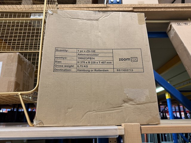 8x diverse (online) winkelvoorraad w.o. pizza ring set, papiervernietiger, w.o. zoomyo, barbecue-u - afbeelding 7 van  7