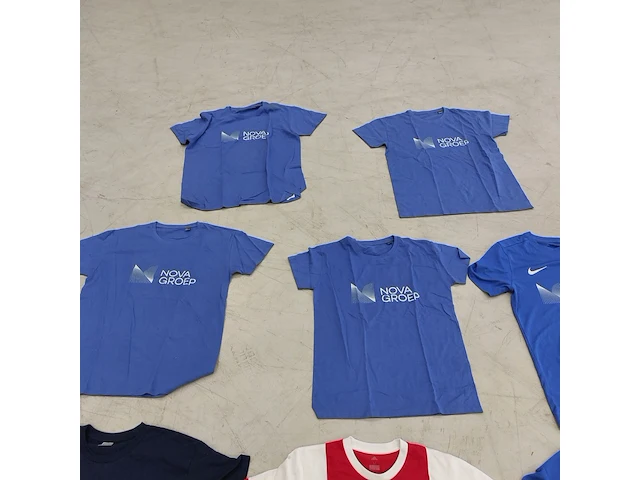8x diverse shirts " nova groep " - afbeelding 5 van  7