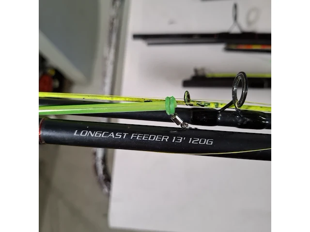 8x diverse vishengels en toebehoren, o.a.shimano, konger - afbeelding 23 van  30