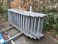 8x gegalvaniseerd hekwerk - afbeelding 1 van  7