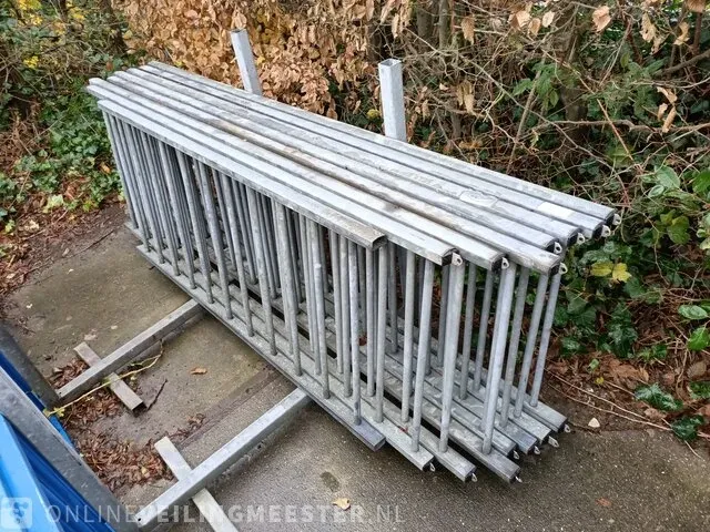 8x gegalvaniseerd hekwerk - afbeelding 4 van  7