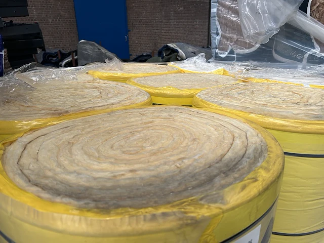 8x isolatie 8000x600x150mm rd:3,75(=4,80m) isover rollisol plus - afbeelding 4 van  5