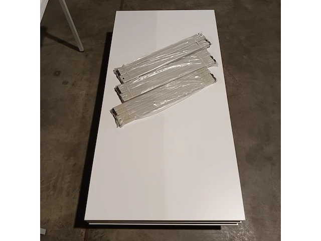 8x kantinetafel - afbeelding 3 van  9