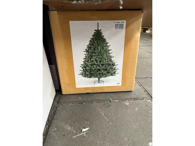 8x kerstartikelen w.o. verlichting en kerstbomen - afbeelding 6 van  7
