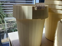 8x kunststof afvalemmer hay, shade bin; design thomas bentzen - afbeelding 4 van  5