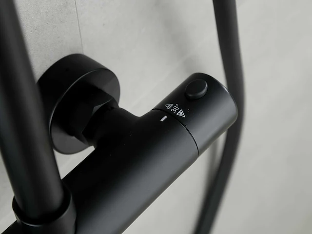 8x mawialux opbouw regendouche (keuze uit 4 verschillende kleuren) - afbeelding 12 van  13