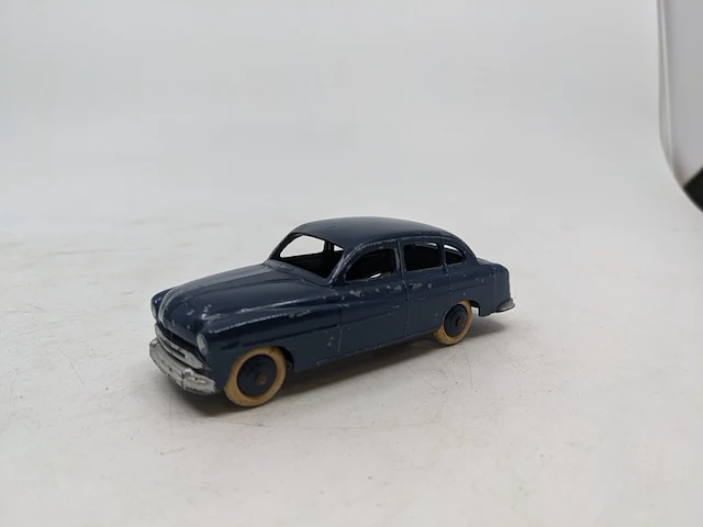 8x miniatuur dinky toys - afbeelding 8 van  10