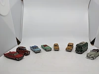 8x miniatuur dinky toys - afbeelding 1 van  11