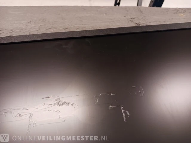 8x monitor met 4x dubbele monitorarm - afbeelding 31 van  53