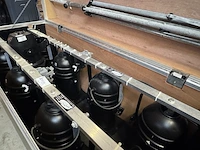 8x par64 beam lamp, statieven met flightcase - afbeelding 8 van  10