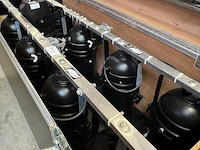 8x par64 beam lamp, statieven met flightcase - afbeelding 9 van  10