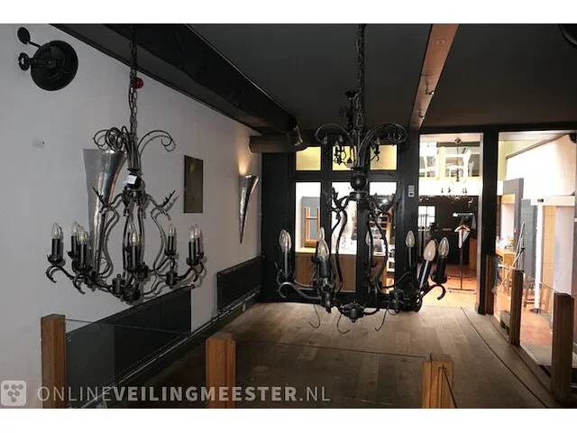 8x plafondverlichting diverse soorten - afbeelding 1 van  4