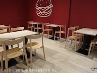 8x restauranttafel met 16x houten stoel - afbeelding 1 van  11