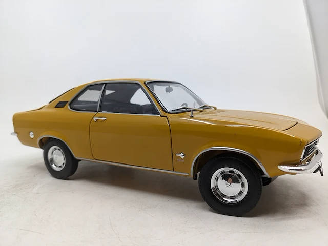 8x schaalmodel opel, diverse types - afbeelding 3 van  17
