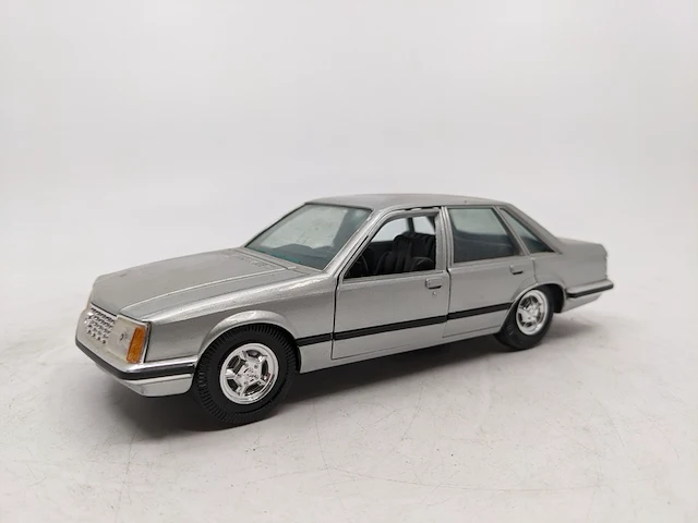 8x schaalmodel opel, diverse types - afbeelding 12 van  17
