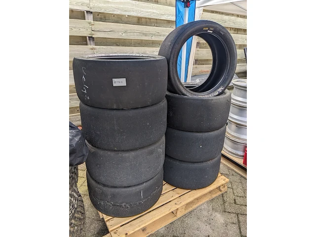 8x slick michelin - afbeelding 1 van  6