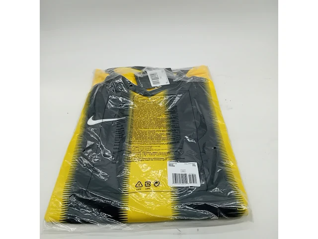 8x t-shirt, maat xxl, nike - afbeelding 1 van  5