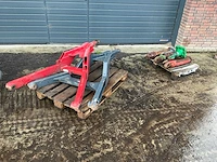 8x trekogen landbouwvoertuig - afbeelding 1 van  11