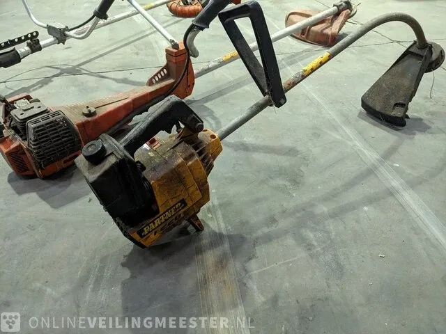 8x tuingereedschap t.b.v. onderdelen o.a. zenoah komatsu - afbeelding 16 van  38