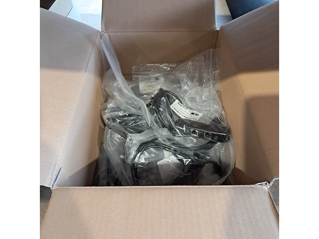 8x verifone p400 plus pin automaat met accesoires - afbeelding 3 van  3