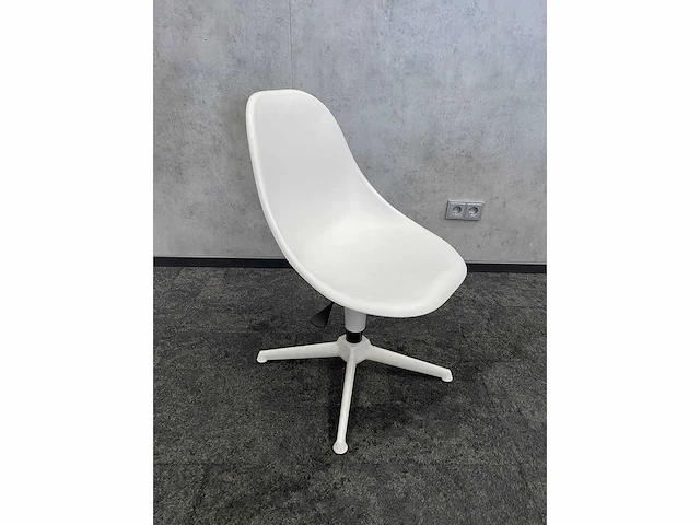 8x vitra/ gaber/ dynamobel - conferentiestoel - zwart/wit - afbeelding 6 van  19