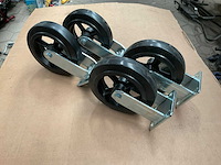 8x2 wielset - afbeelding 1 van  4