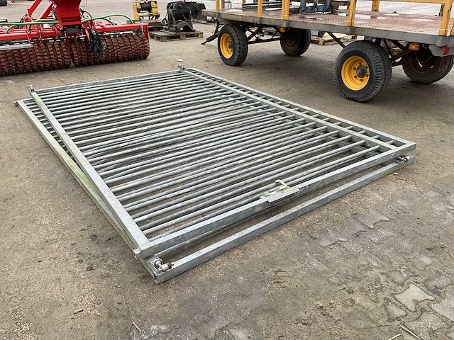 8x2,5 m dubbele toegangspoort - afbeelding 1 van  9