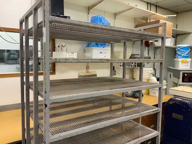 9-delige brood afkoelwagen (2x) - afbeelding 6 van  6