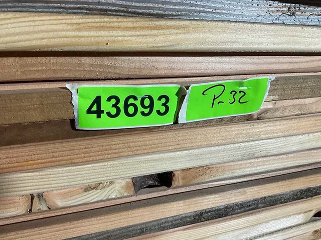9 m² douglas semi-ribbel - vlonderplank 495x14x2,5 cm - afbeelding 6 van  6