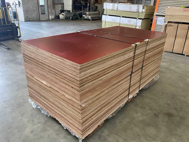 9 mm betonplex (40x) - afbeelding 1 van  6