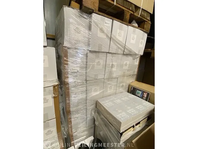 90 dozen a 36 rollen plakband lowe noise transparant - afbeelding 1 van  5