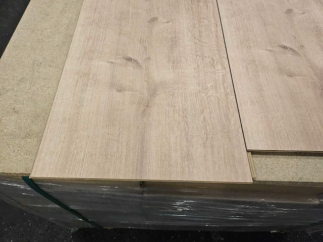 90 m2 laminaat plank - 1285 x 327 x 8 mm - afbeelding 2 van  3